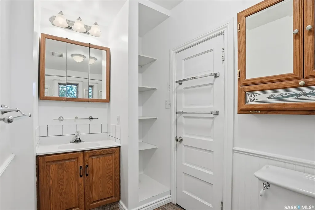 450 Charles Street Asquith SK S0K 0J0