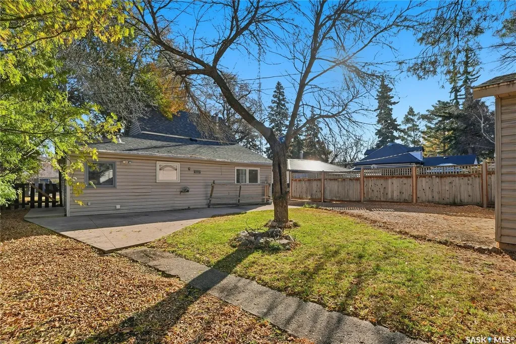 450 Charles Street Asquith SK S0K 0J0