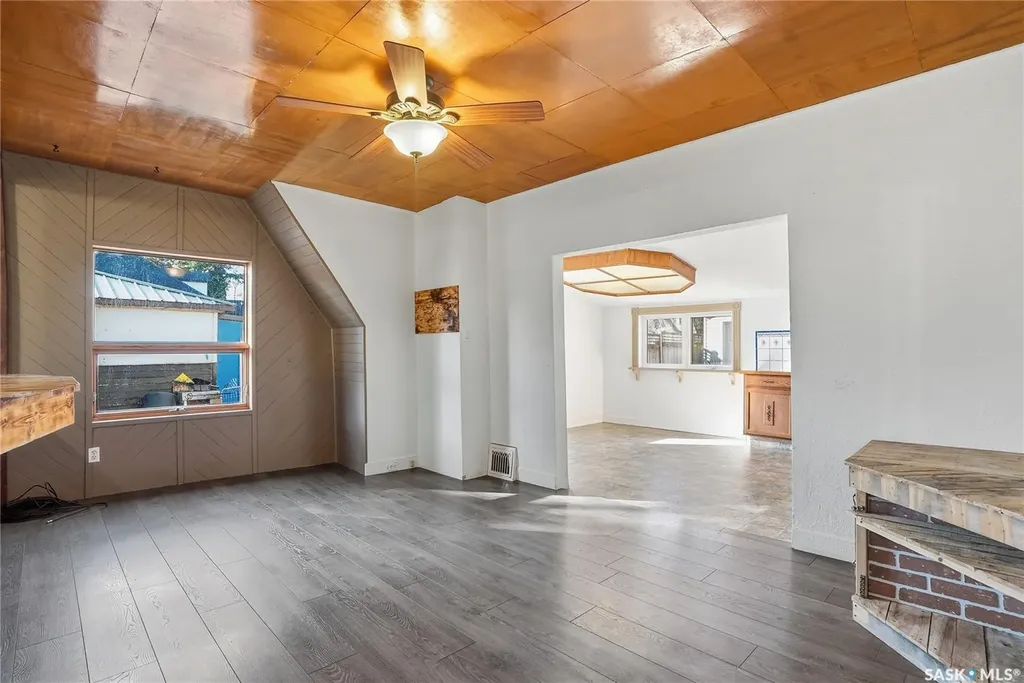 450 Charles Street Asquith SK S0K 0J0