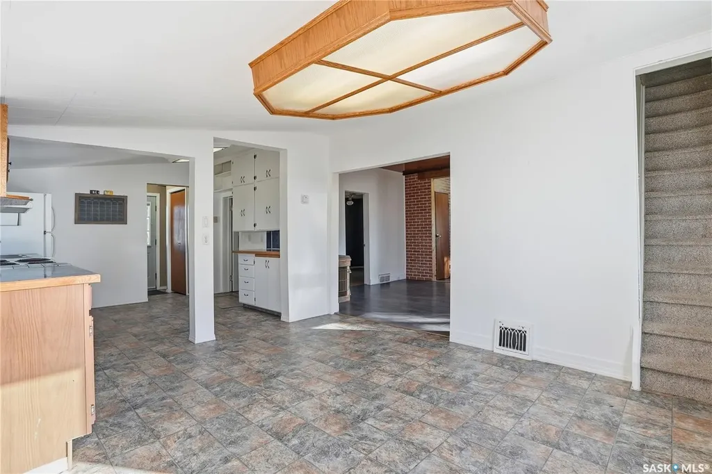 450 Charles Street Asquith SK S0K 0J0