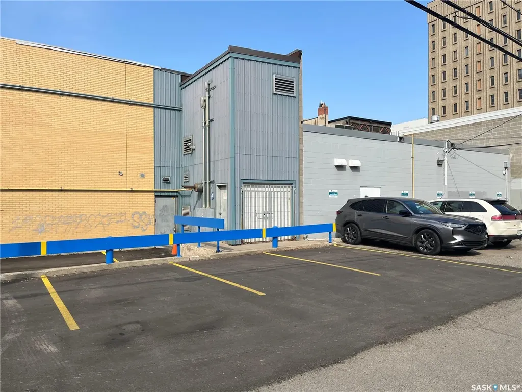 250 2nd Avenue S Saskatoon SK S7K 1K9