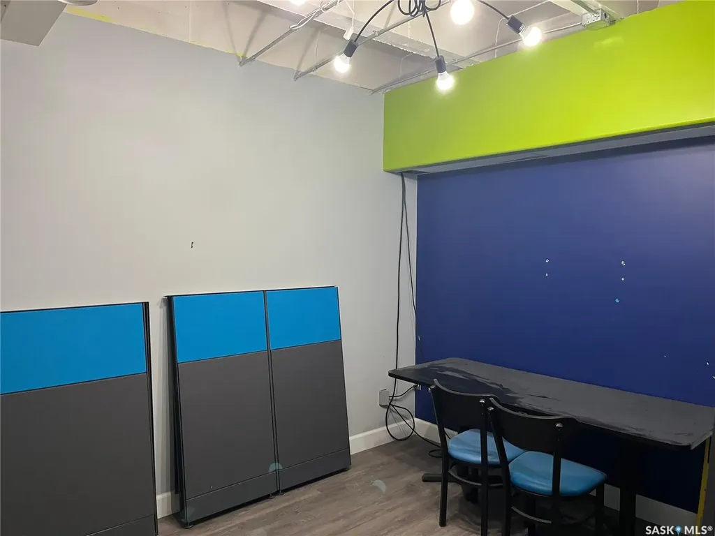 250 2nd Avenue S Saskatoon SK S7K 1K9
