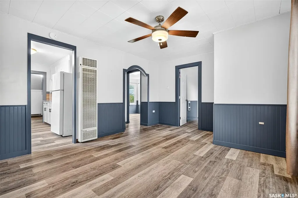 826 Athabasca Street E Moose Jaw SK S6H 0M7