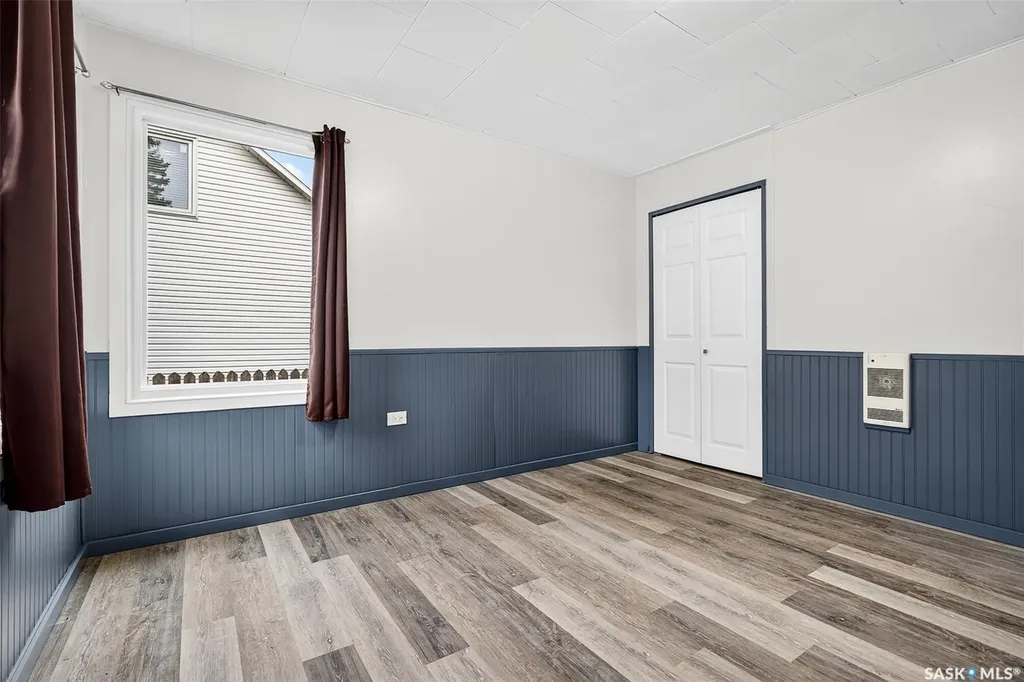 826 Athabasca Street E Moose Jaw SK S6H 0M7