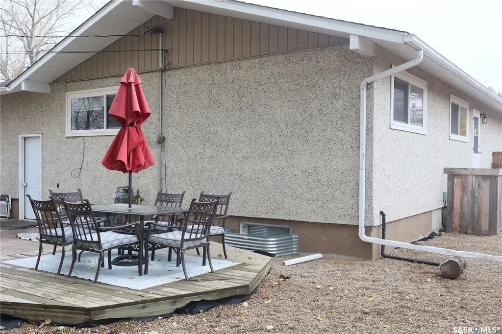 107 Empire Place Assiniboia SK S0H 0B0