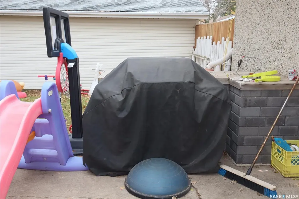 107 Empire Place Assiniboia SK S0H 0B0