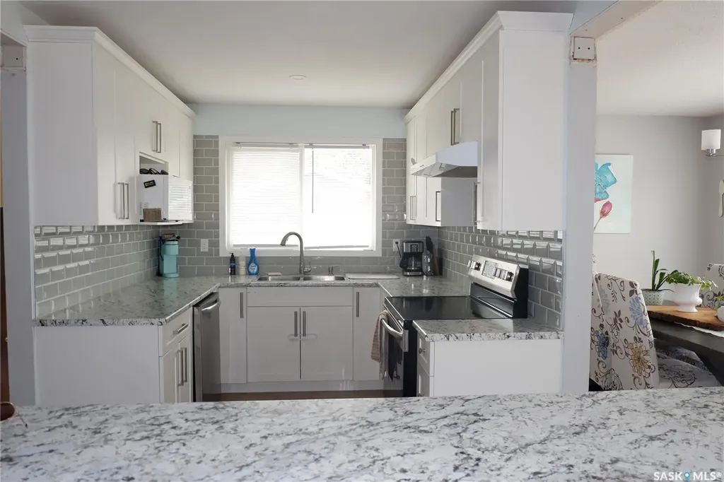 107 Empire Place Assiniboia SK S0H 0B0