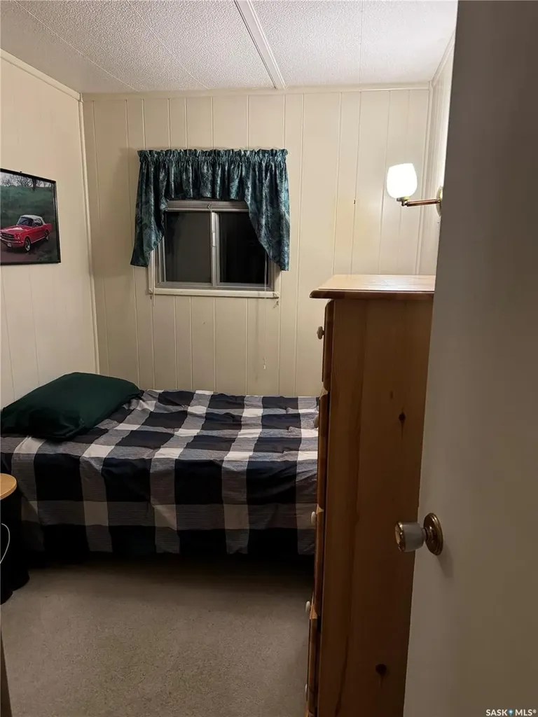 2104 15th Street NW Buckland Rm No. 491 SK S0J 2N0