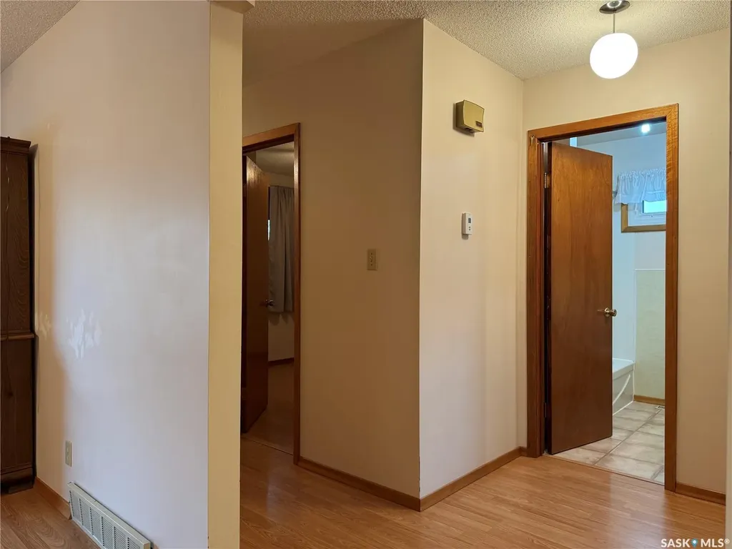 127 Broadway Street Foam Lake SK S0A 1A0