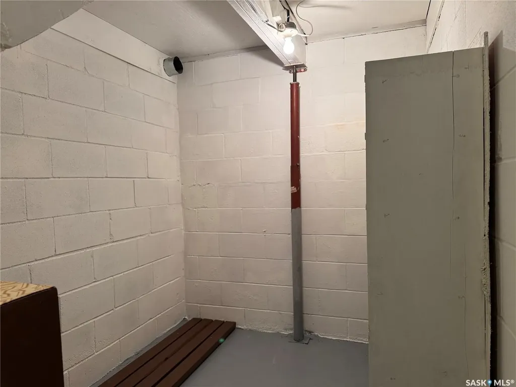 127 Broadway Street Foam Lake SK S0A 1A0