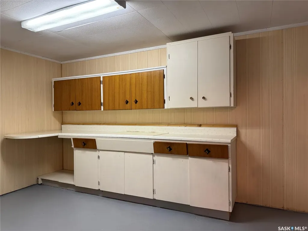 127 Broadway Street Foam Lake SK S0A 1A0