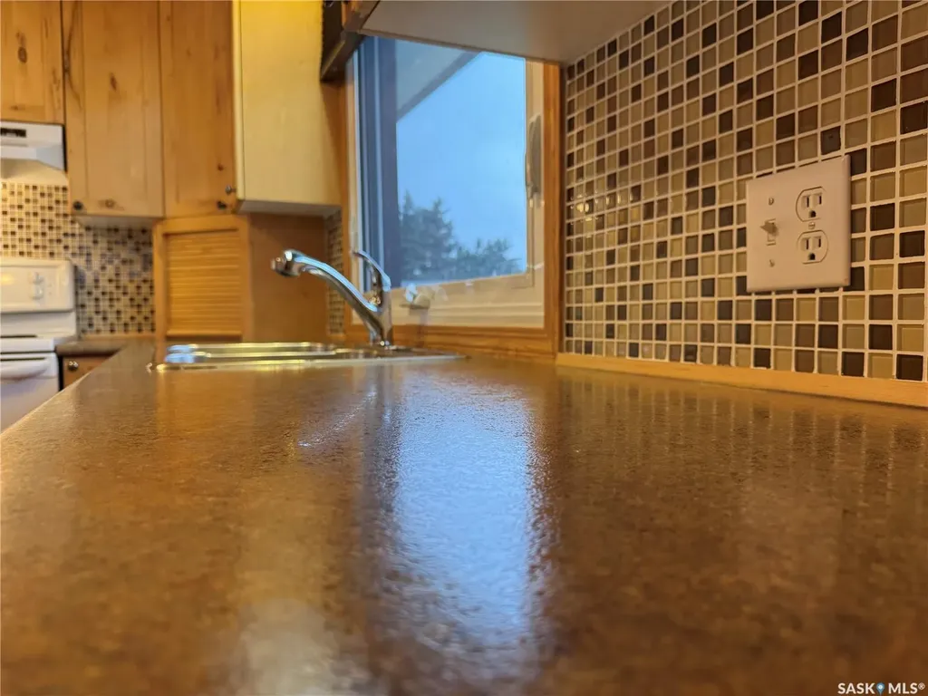 127 Broadway Street Foam Lake SK S0A 1A0