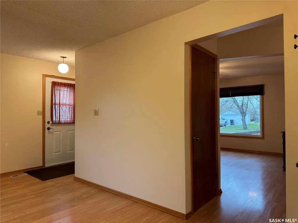 127 Broadway Street Foam Lake SK S0A 1A0