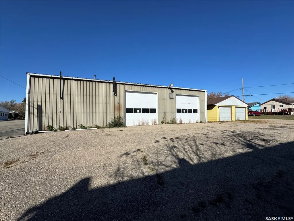 124-126 Aspen Street Leroy SK S0K 2P0