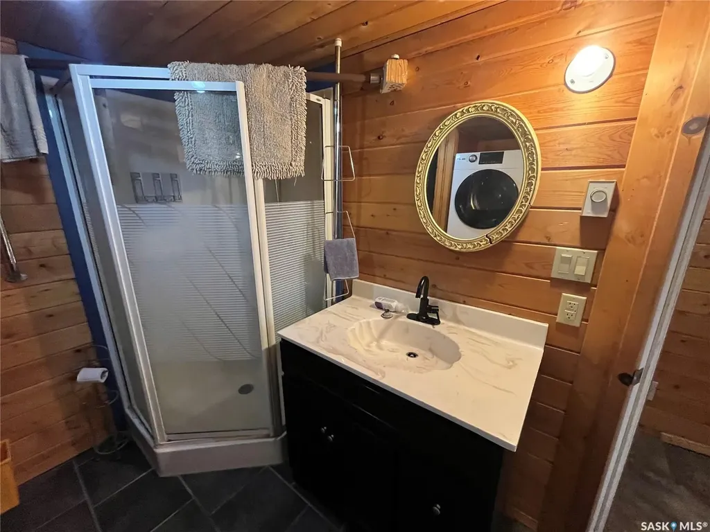 30 Lakeshore Drive Fishing Lake SK S0A 4J0