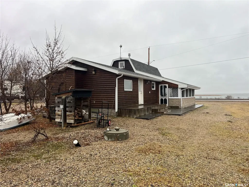 30 Lakeshore Drive Fishing Lake SK S0A 4J0