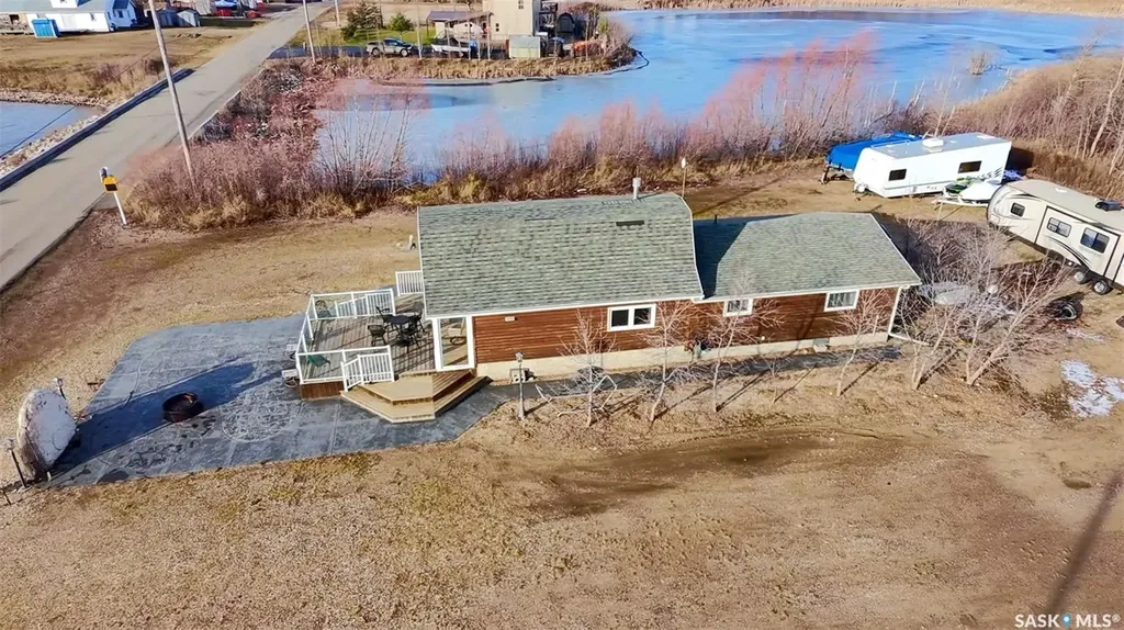 30 Lakeshore Drive Fishing Lake SK S0A 4J0