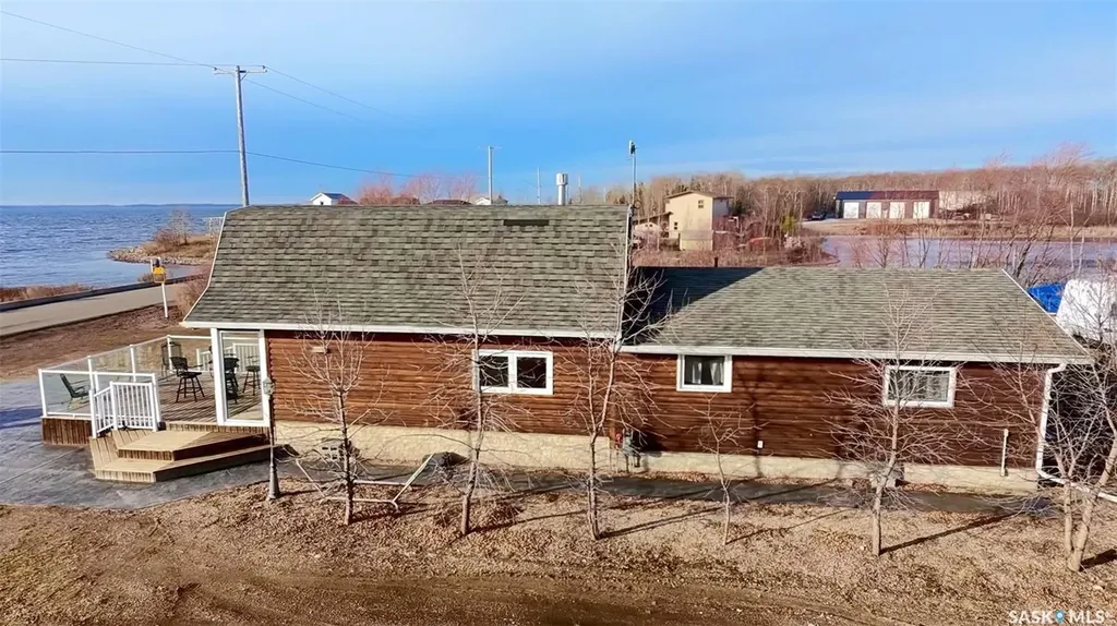 30 Lakeshore Drive Fishing Lake SK S0A 4J0