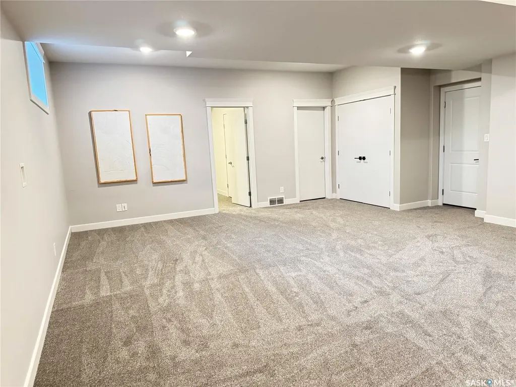 494 16th Avenue Humboldt SK S0K 2A0