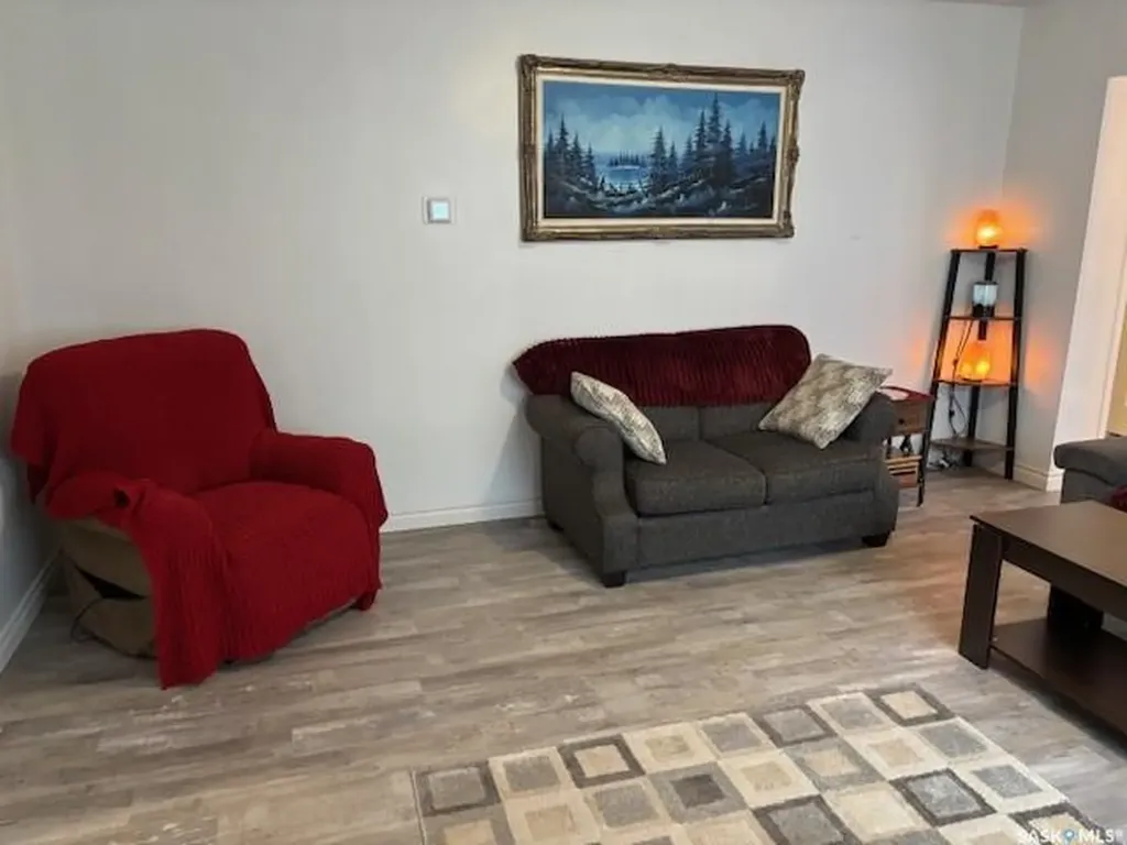 224 3rd Avenue W Canora SK S0A 0L0