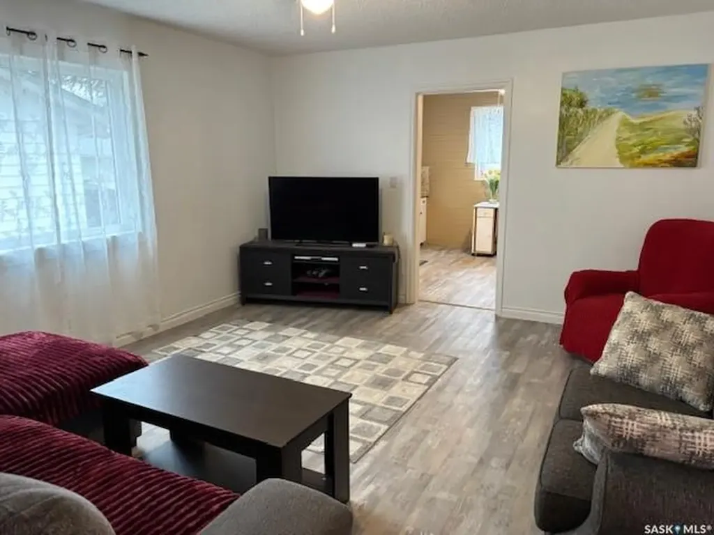 224 3rd Avenue W Canora SK S0A 0L0