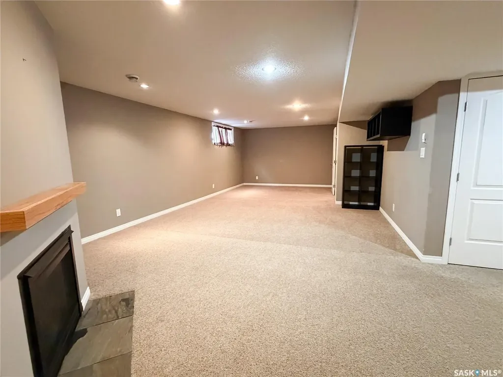 7 Fairway Court Meadow Lake SK S9X 1Z9