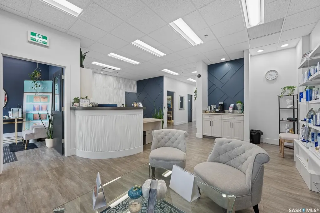 1723 Badham Boulevard Regina SK S4P 0L9