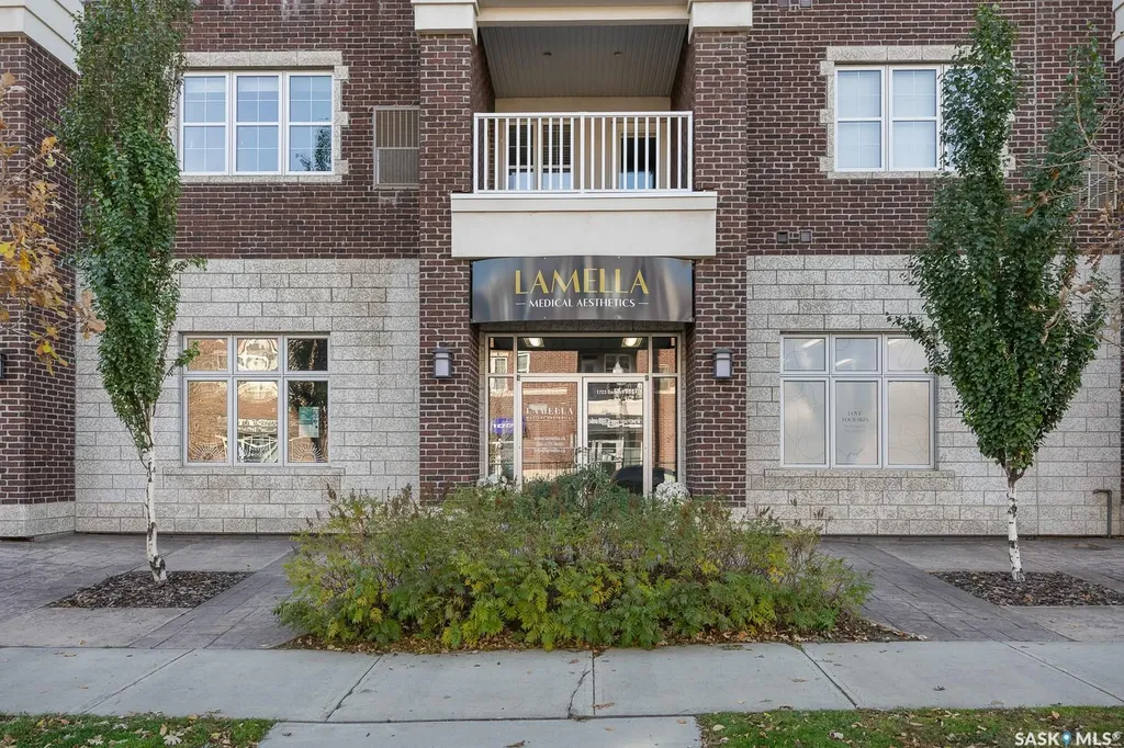 1723 Badham Boulevard Regina SK S4P 0L9