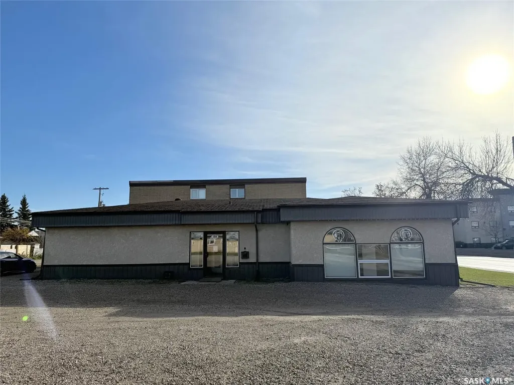 21 Dalebrooke Drive Yorkton SK S3N 2N4