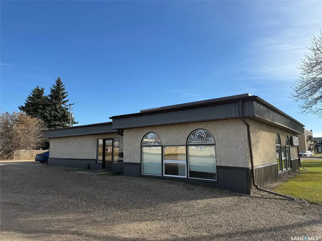 21 Dalebrooke Drive Yorkton SK S3N 2N4