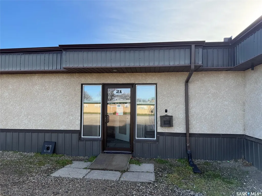 21 Dalebrooke Drive Yorkton SK S3N 2N4