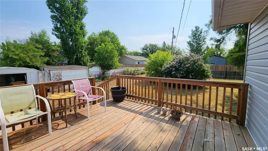 208 4th Street W Wilkie SK S0M 4W0