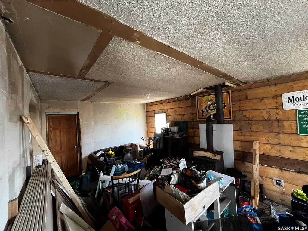 121 5th Street Bladworth SK S0G 0J0