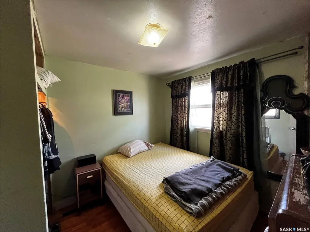 121 5th Street Bladworth SK S0G 0J0