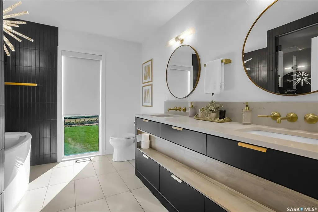 351 Edgemont Crescent Corman Park Rm No. 344 SK S7T 1A2