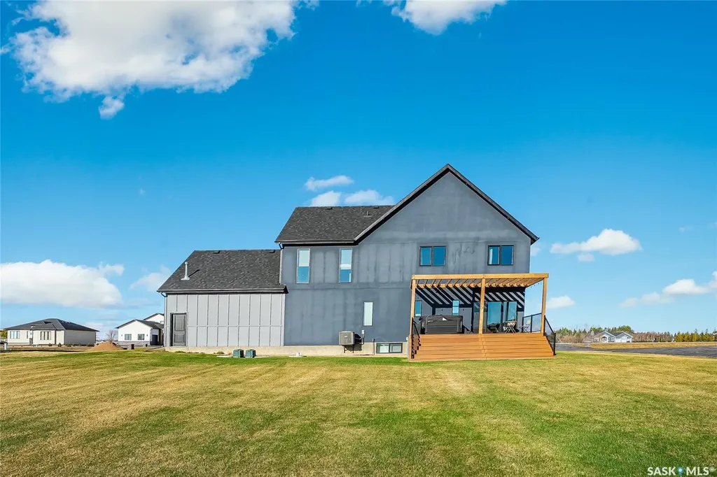 351 Edgemont Crescent Corman Park Rm No. 344 SK S7T 1A2