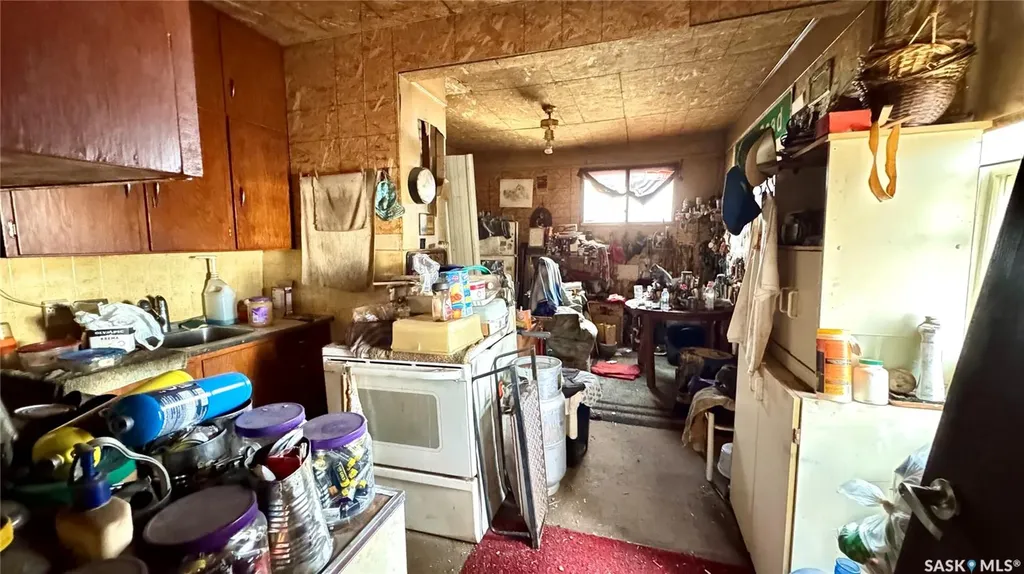 400 Central Avenue Kenaston SK S0G 2N0