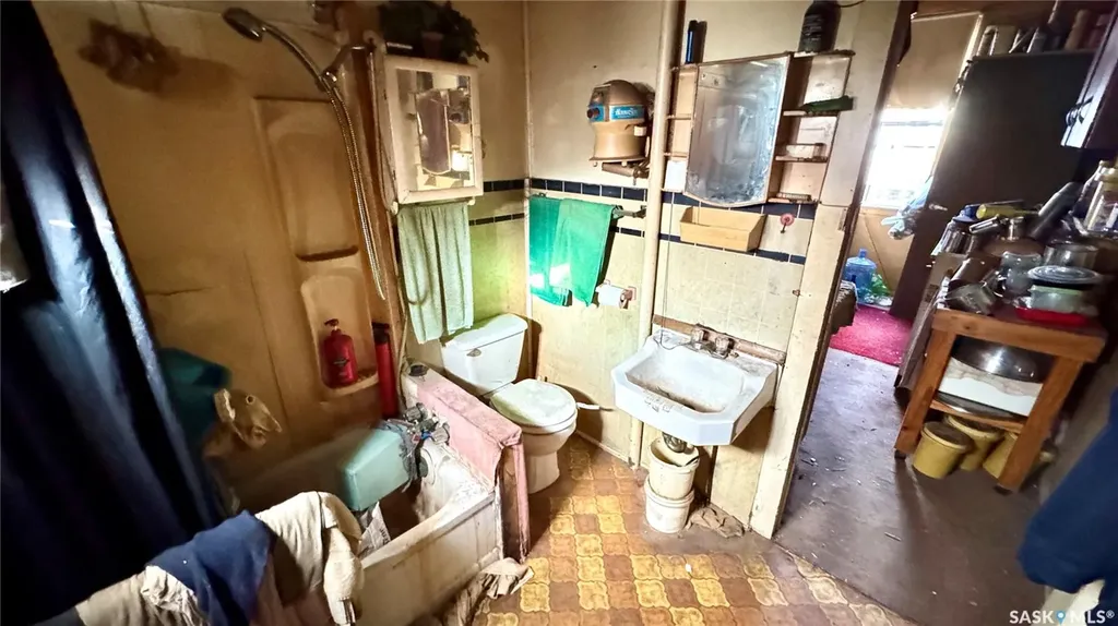 400 Central Avenue Kenaston SK S0G 2N0