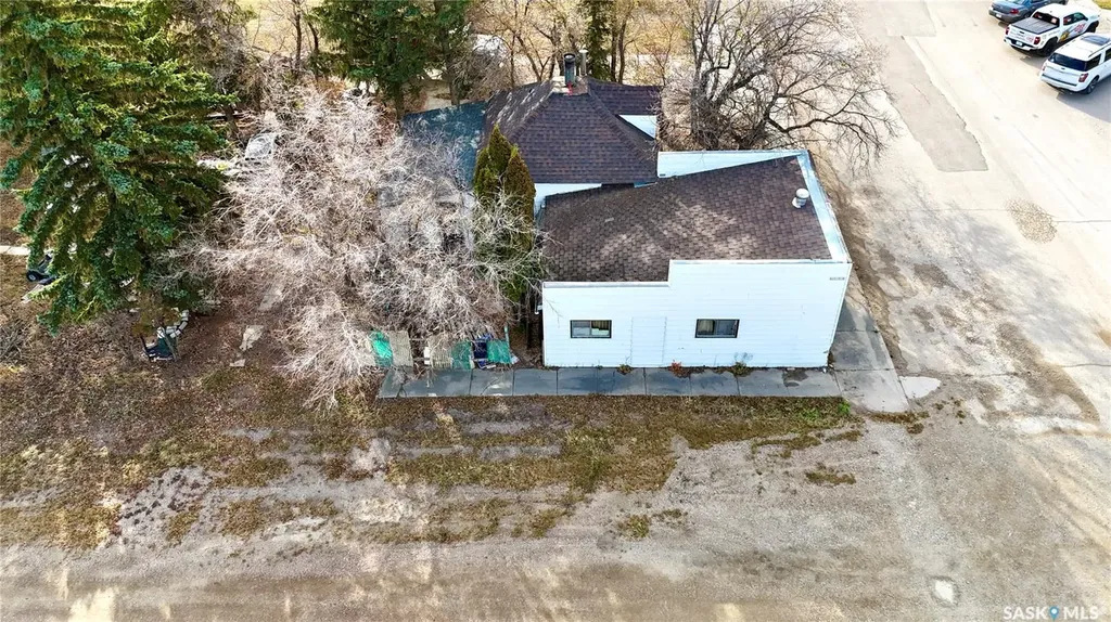 400 Central Avenue Kenaston SK S0G 2N0