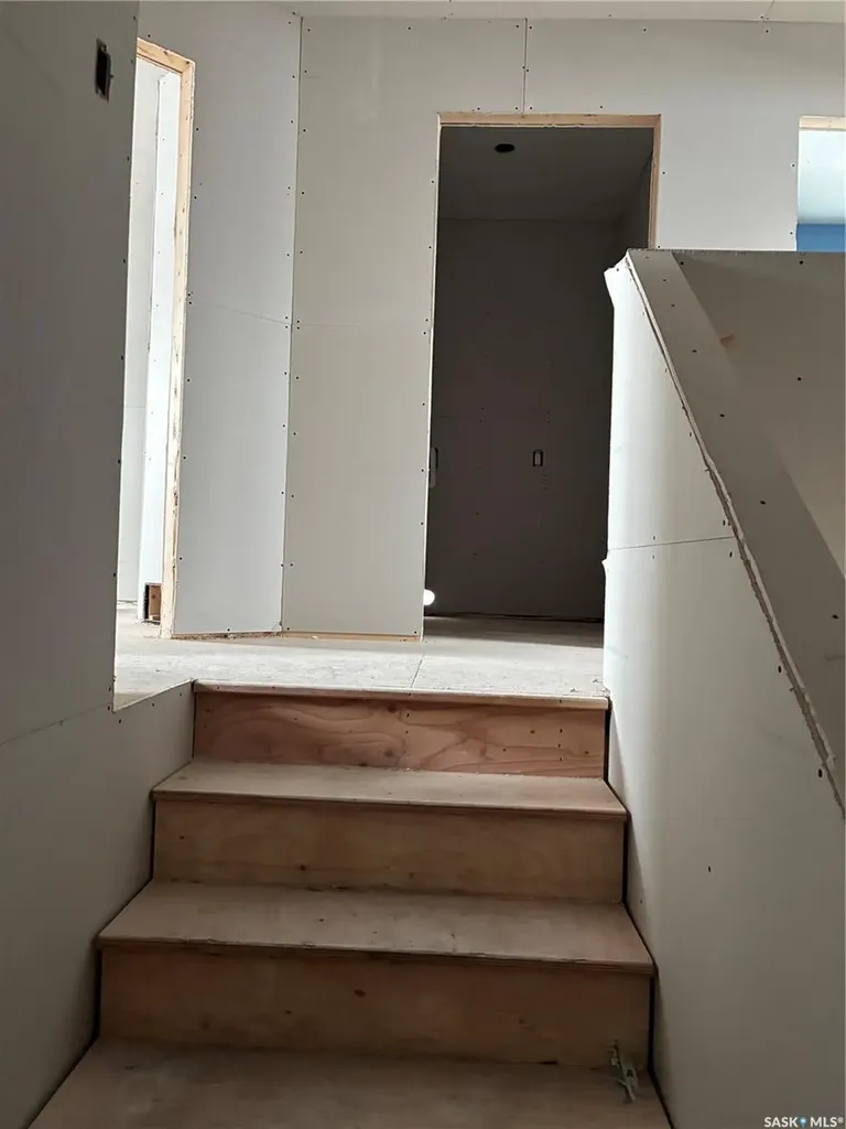 13 Clement Road Lanigan SK S0K 2M0