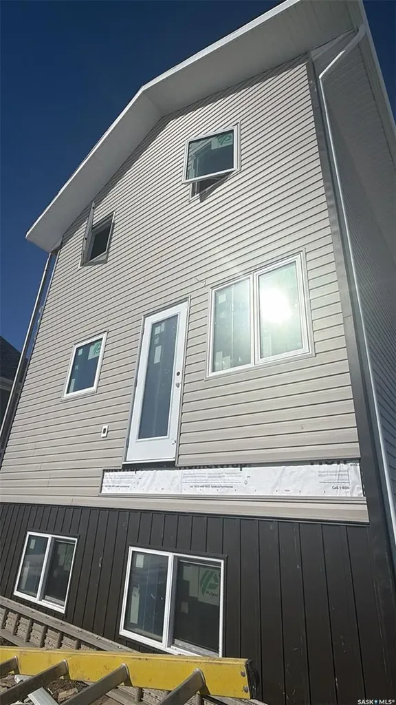 13 Clement Road Lanigan SK S0K 2M0
