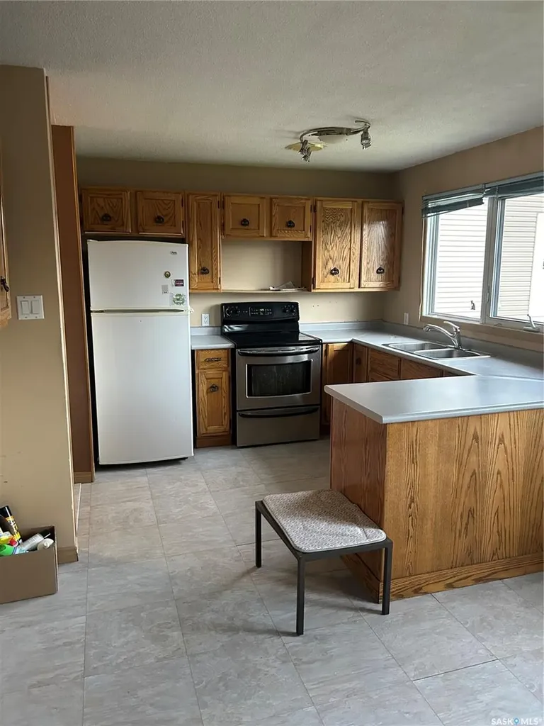 670 Creighton Avenue Creighton SK S0P 0A0