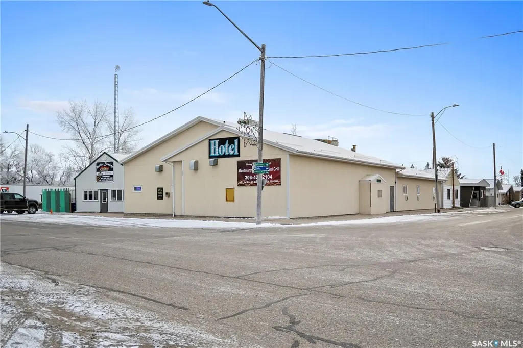 401 1st Street Montmartre SK S0G 3M0