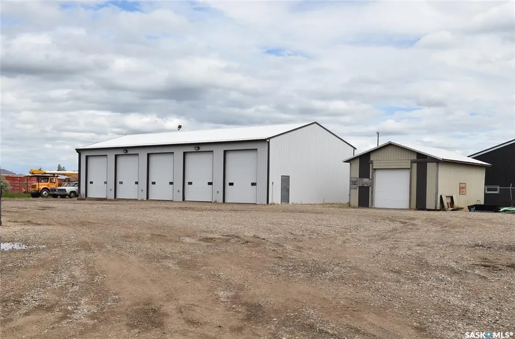 83-85 Escana Street Estevan SK S4A 0X1
