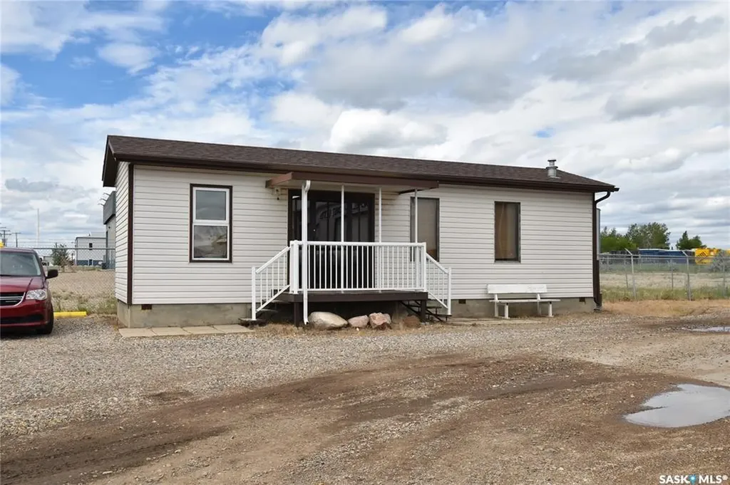 83-85 Escana Street Estevan SK S4A 0X1