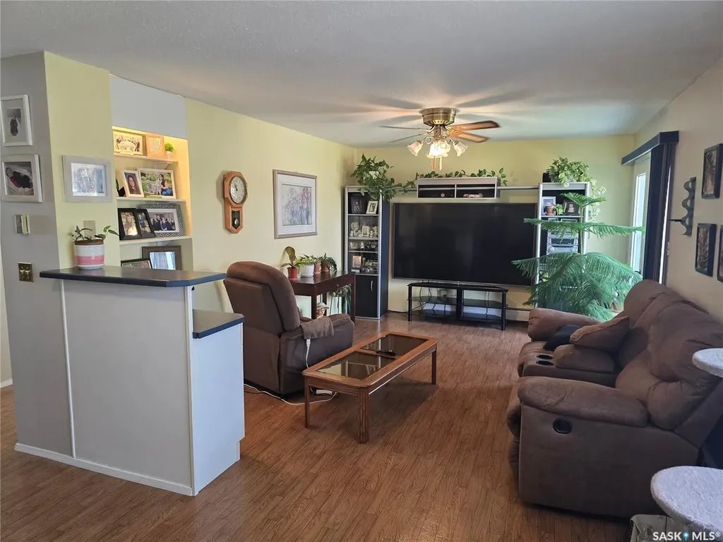 201 King Street Punnichy SK S0A 3C0