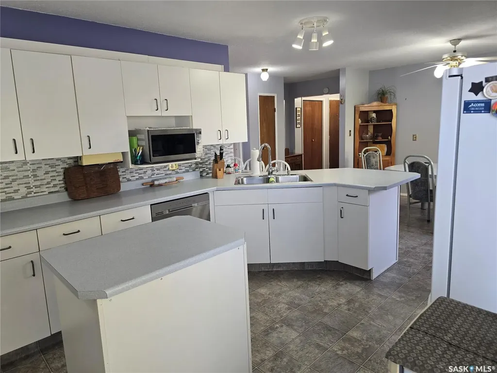 201 King Street Punnichy SK S0A 3C0