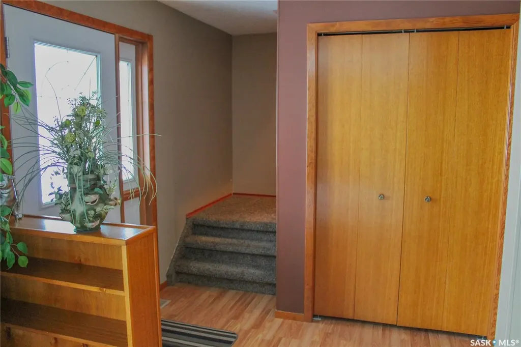 117 Saskatchewan Crescent Kinistino SK S0J 0A6