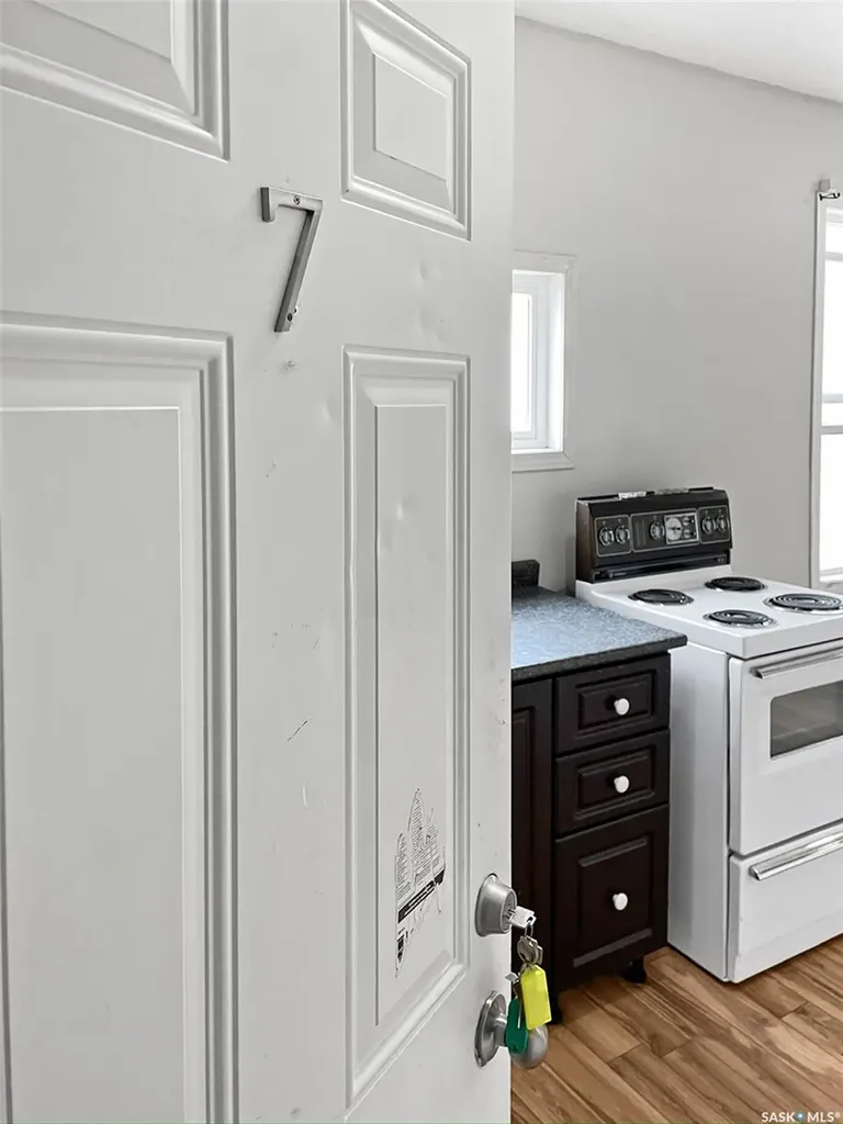 301 Cheadle Street E Swift Current SK S9H 1G5