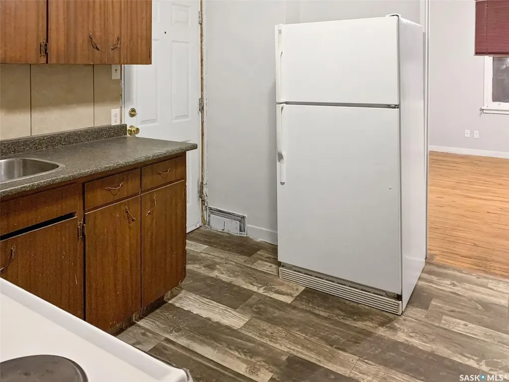 301 Cheadle Street E Swift Current SK S9H 1G5